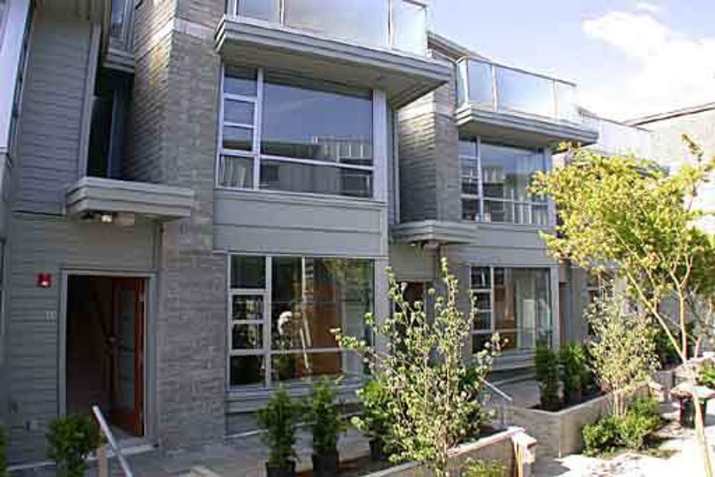 listing image 1103394304226023171
