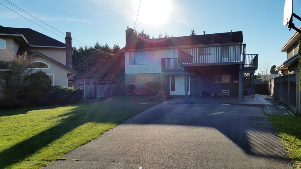 listing image 1103029202375347045