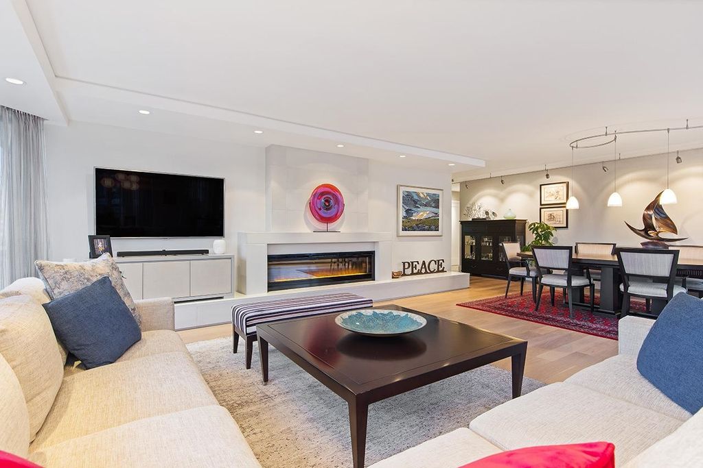 listing image 1109245558570817790
