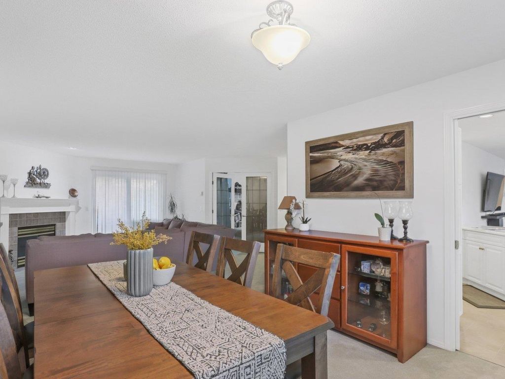 listing image 1103549827518559851