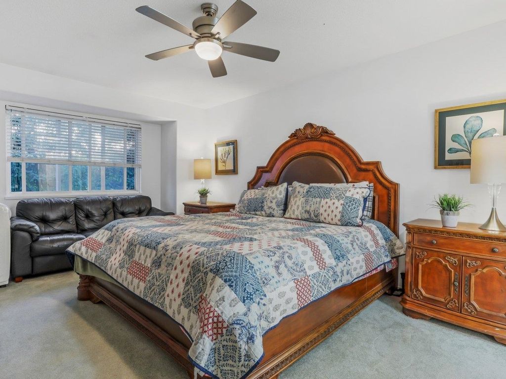 listing image 1100052535644763679