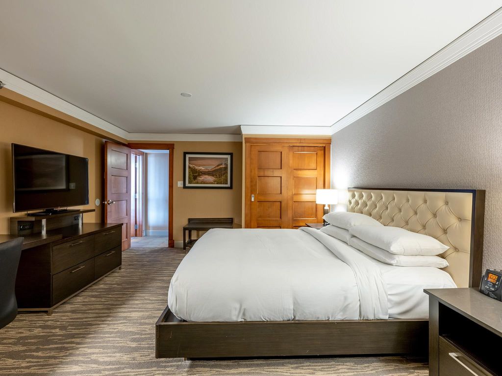 listing image 1101344762293446059