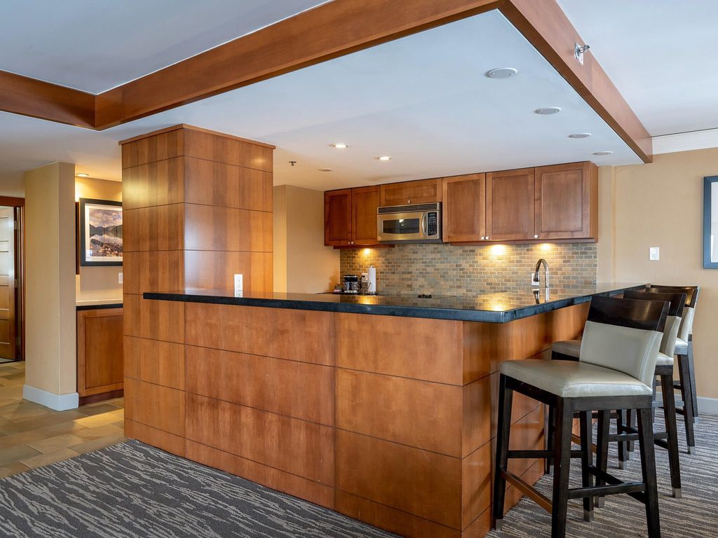 listing image 1102591130094960047