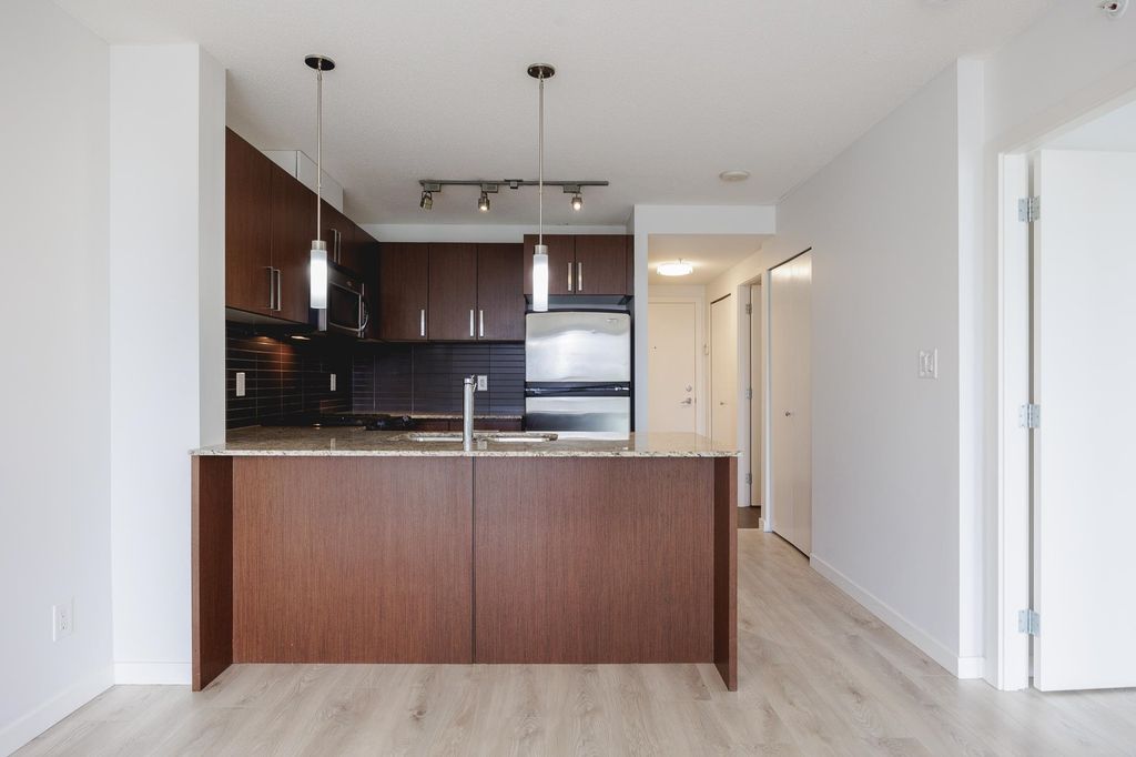 listing image 1105185695272598287