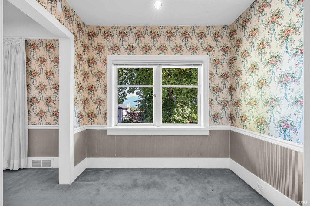 listing image 1108211083875566994