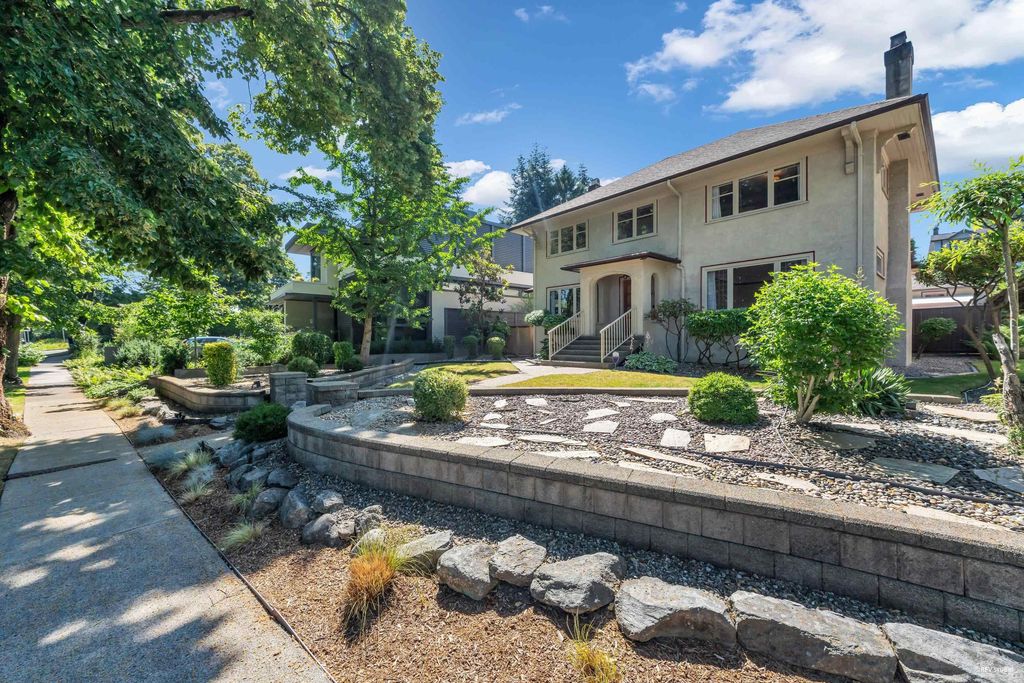 listing image 1102648906580603571