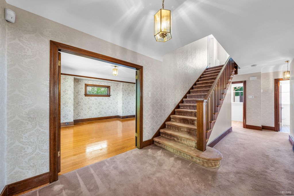 listing image 1109519642411147214