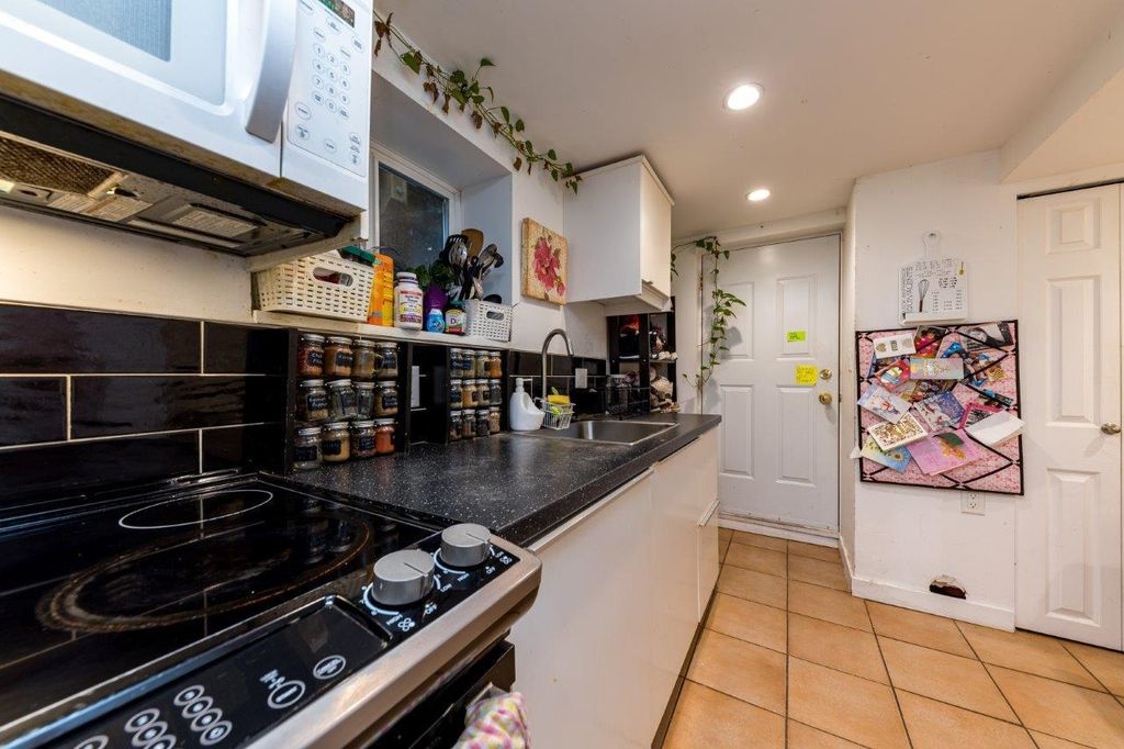 listing image 1108824923284934661