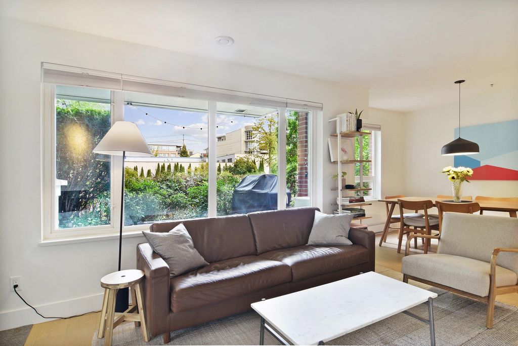 listing image 1103926621651767964