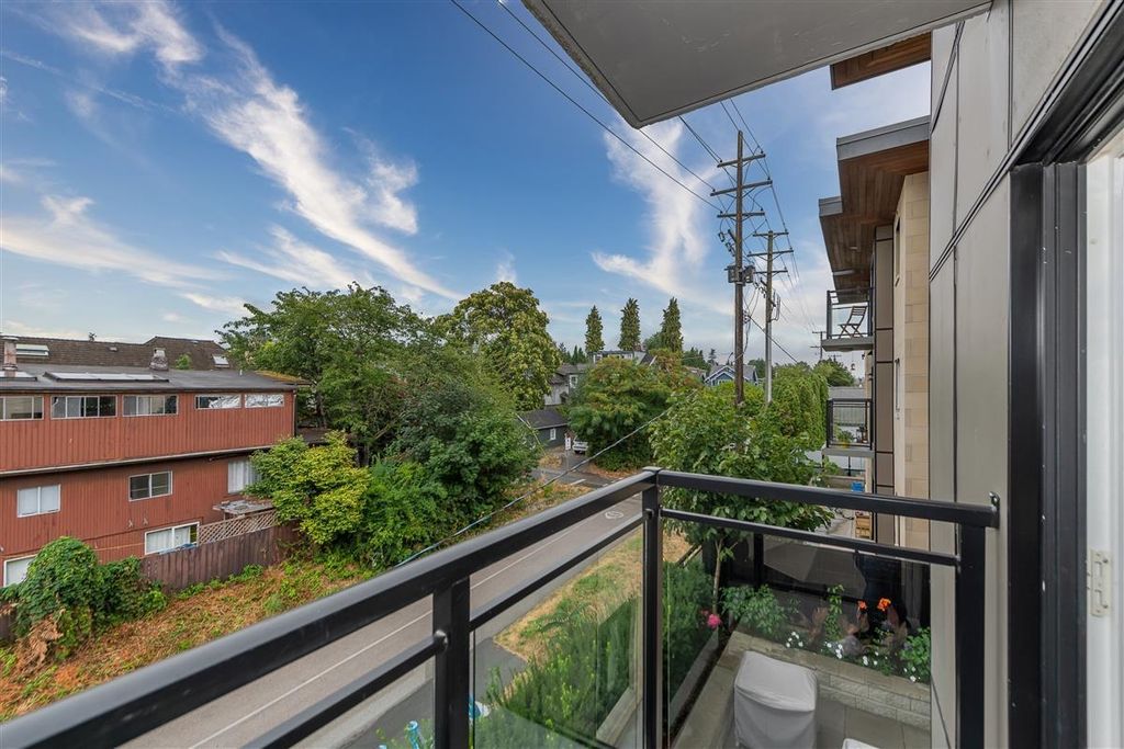 listing image 1108915442413282691