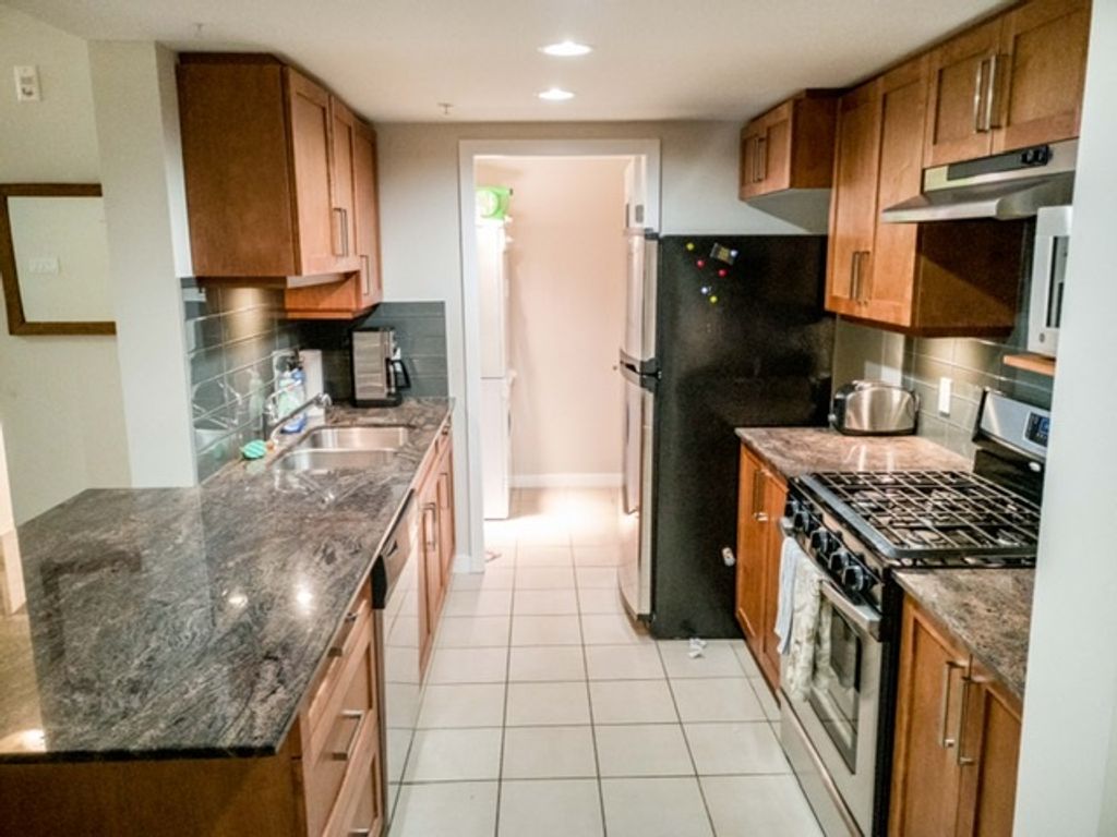 listing image 1108012883711986678