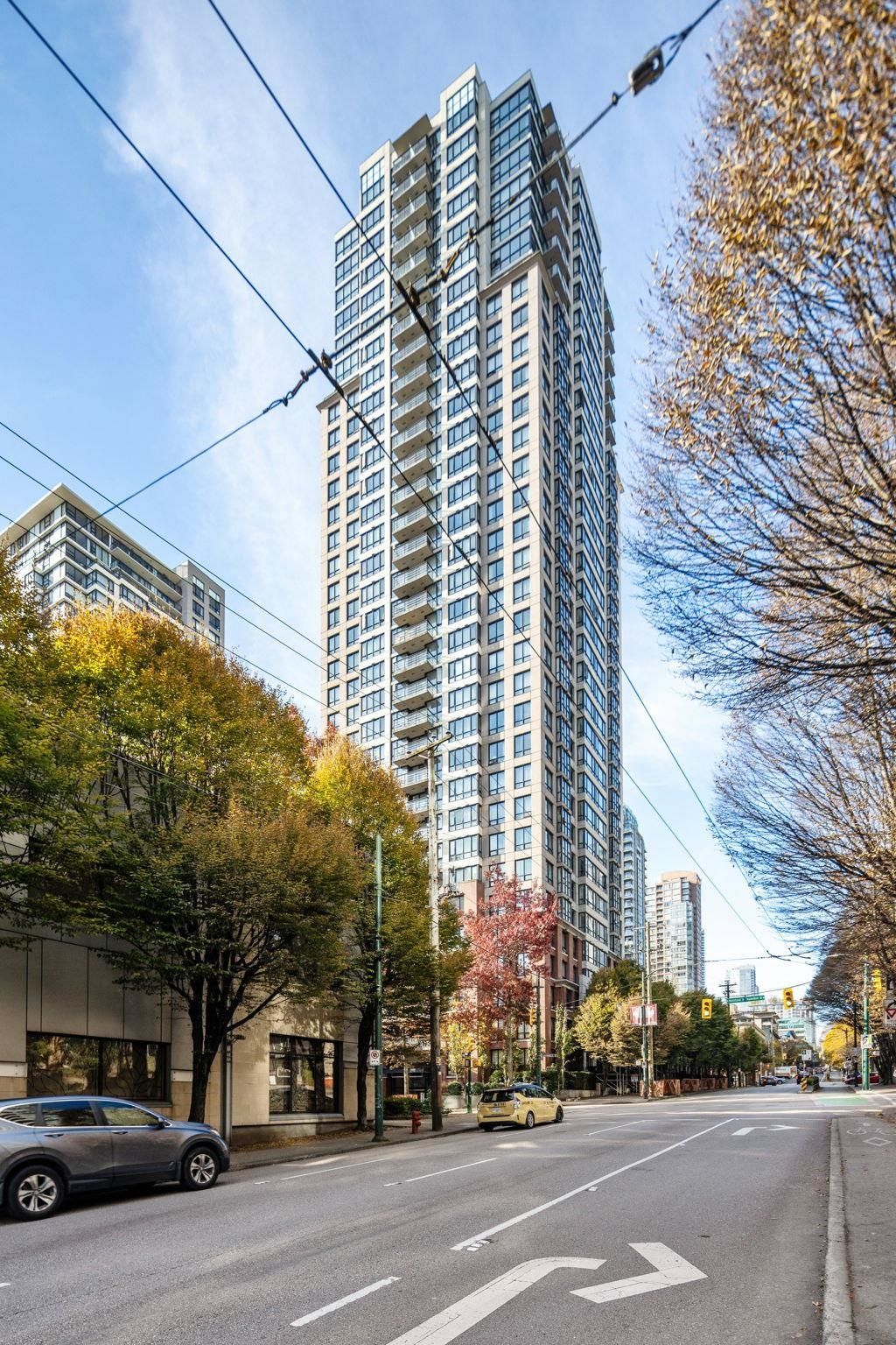 listing image 1105584224487757319