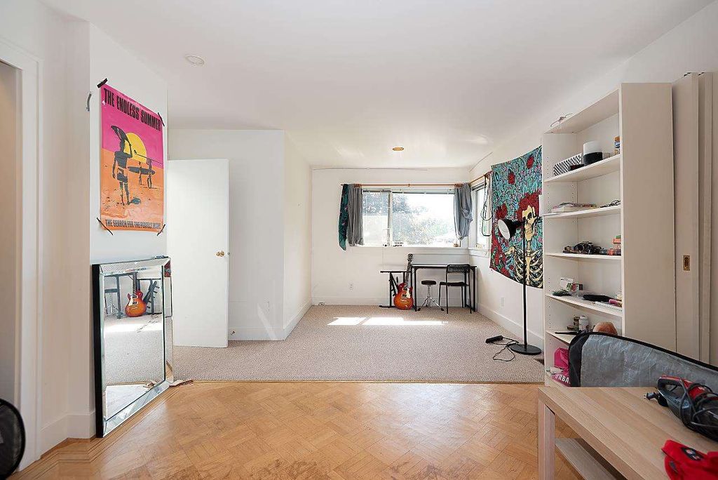 listing image 1105700228026729069