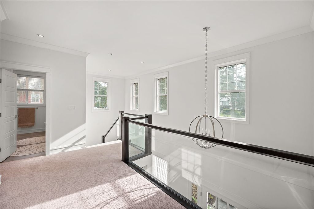 listing image 1102071456749444653