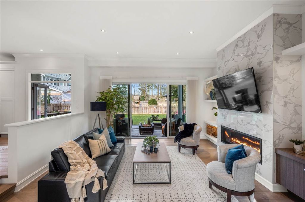 listing image 1103943380325108422