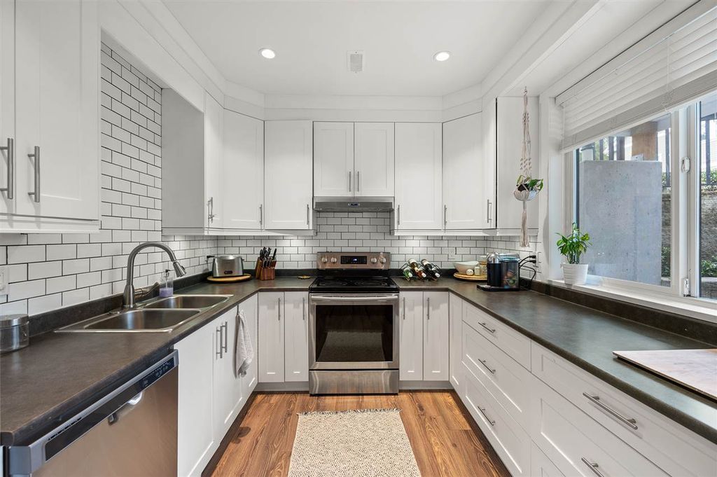 listing image 1100114978670019561