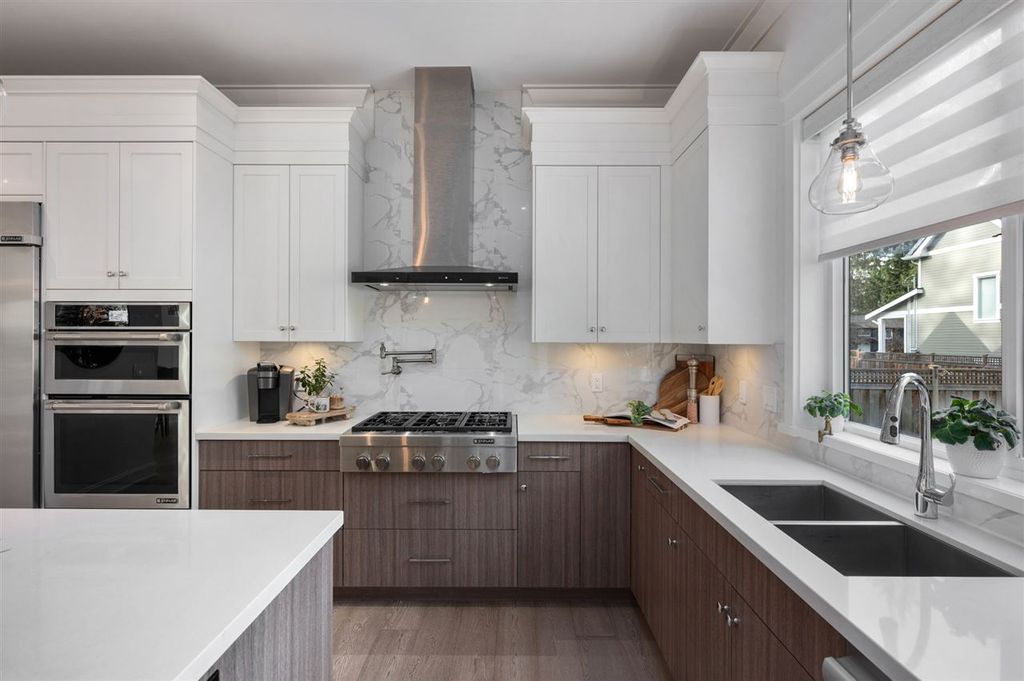 listing image 1103764346539179168