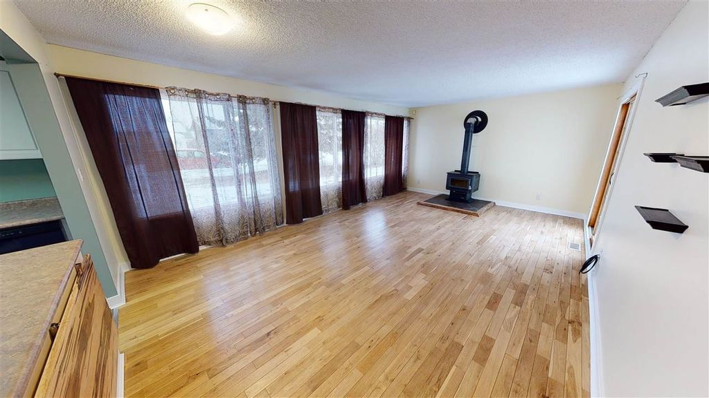 listing image 1107249978325938387
