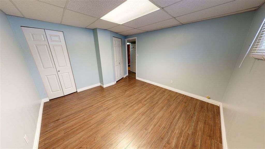 listing image 1102011354981612824