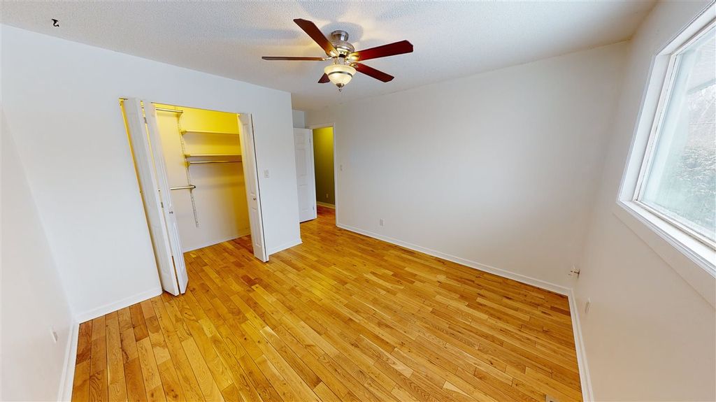 listing image 1104593256484415210