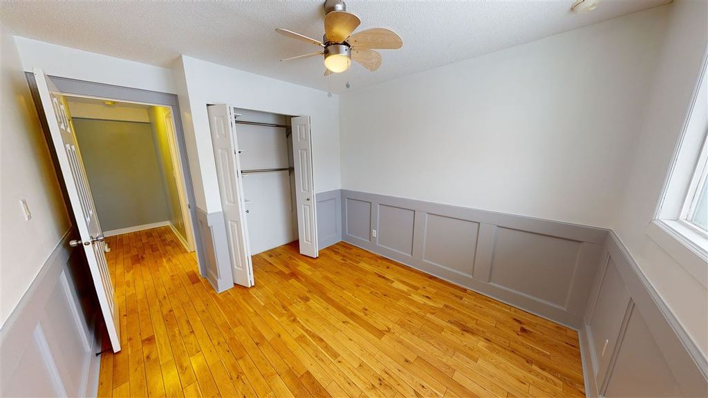 listing image 1104257574632016841