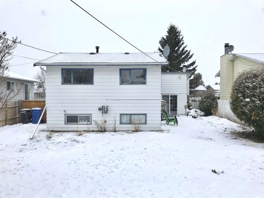 listing image 1102789589333381042