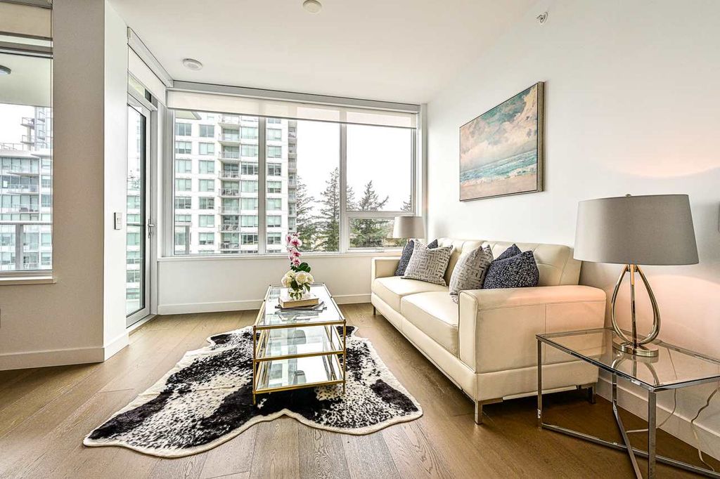 listing image 1104082796047498682