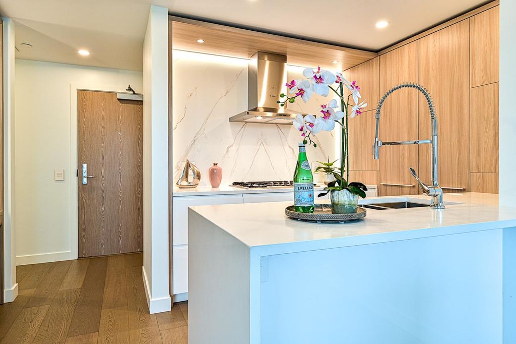 listing image 1108614902062195496