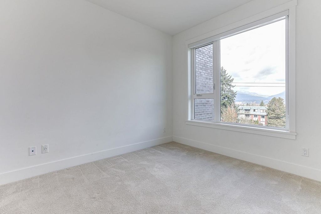 listing image 1105374459933353173