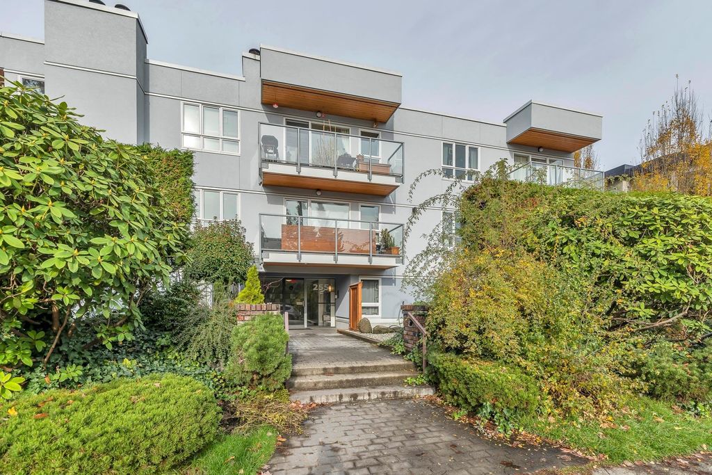 listing image 1109356221783258601
