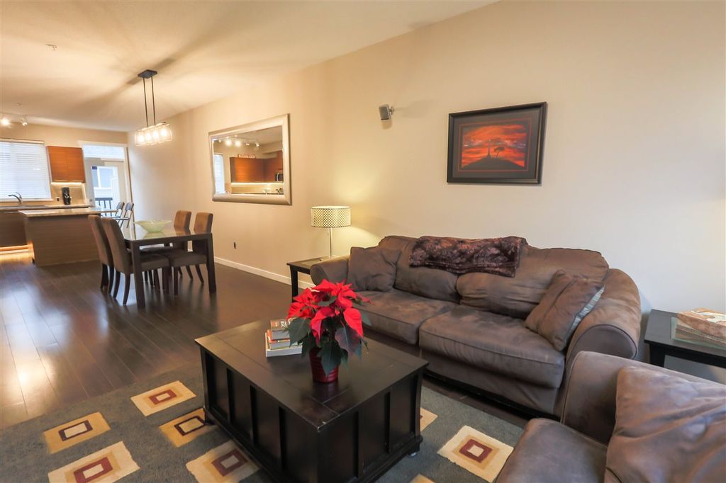 listing image 1106160517067899751