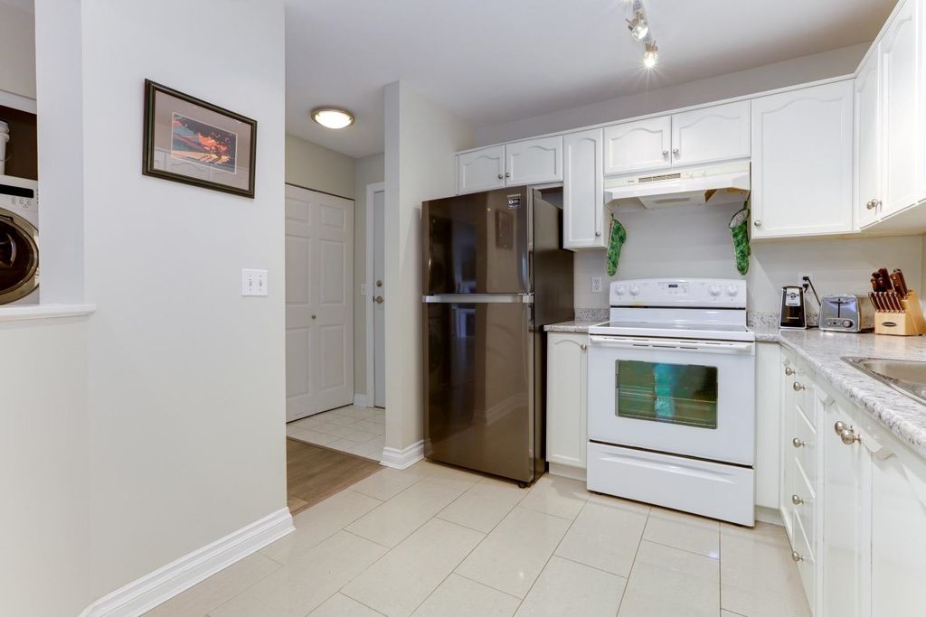 listing image 1104518501427965035