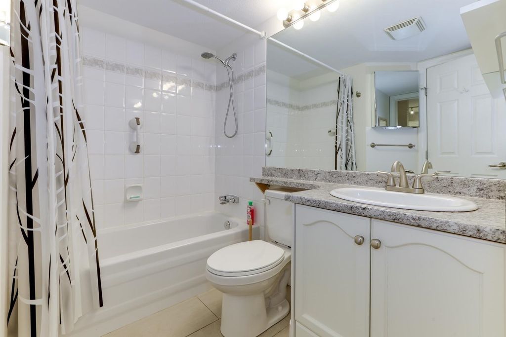 listing image 1105131519891531536