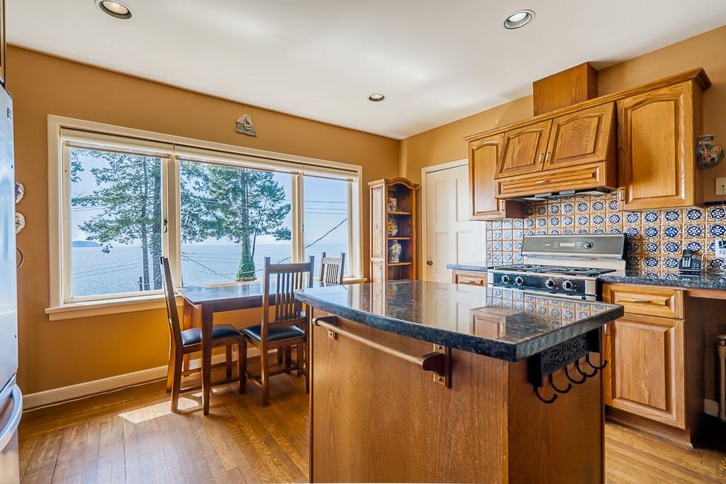 listing image 1105888134558133594