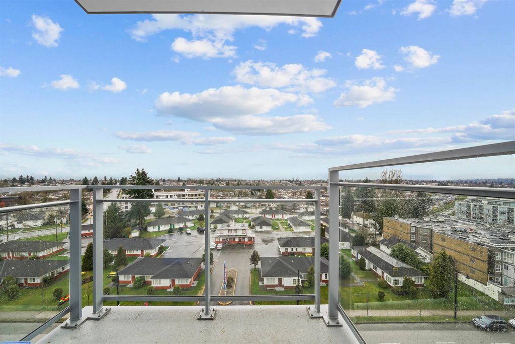 listing image 1102445584843258440