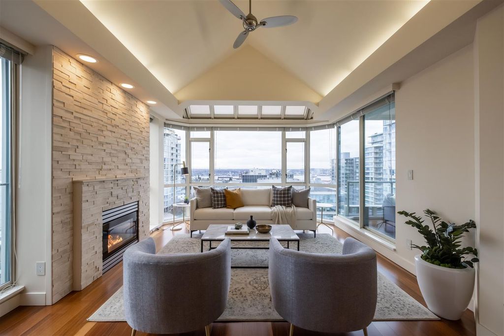 listing image 1102452065148794134