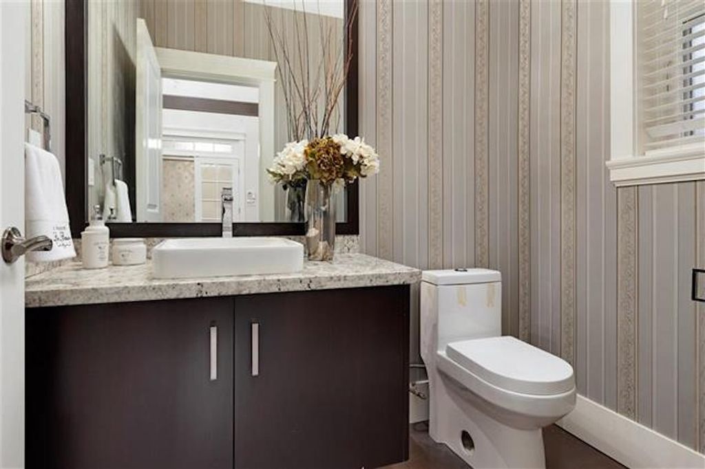 listing image 1109784044950739012