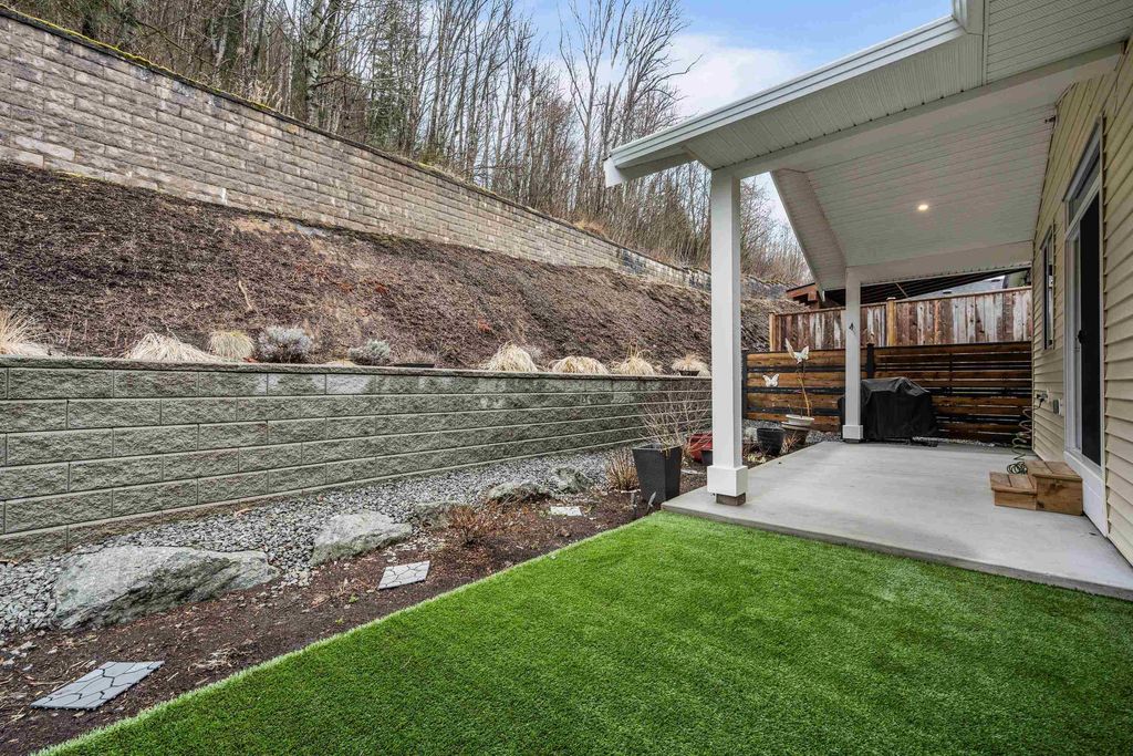 listing image 1101912199831219533