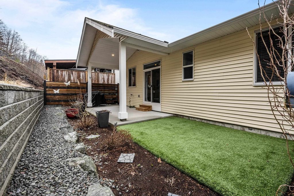 listing image 1101831708016824006