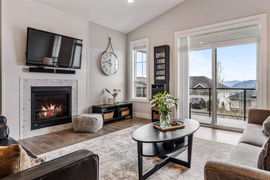 listing image 1101655067557510699