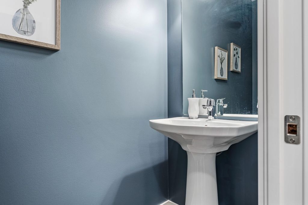 listing image 1108192507324893707