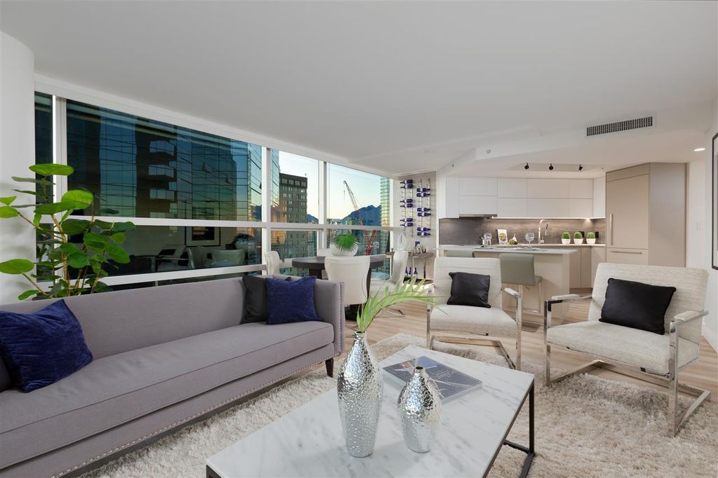 listing image 1102523975163224328