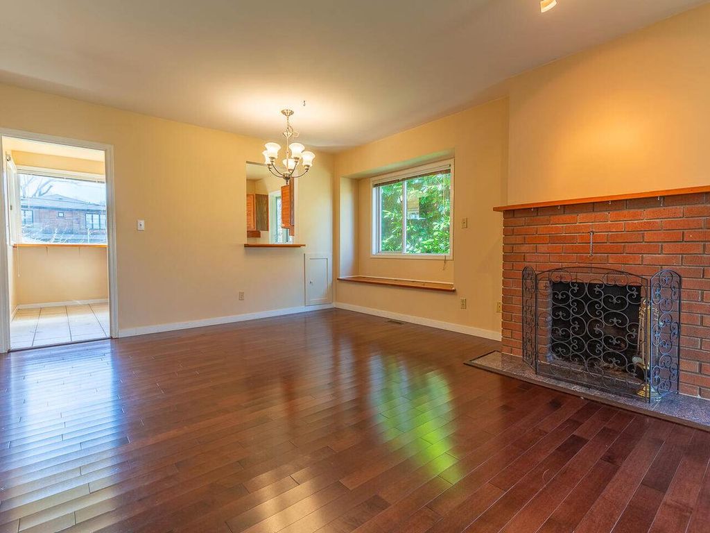 listing image 1103108488405043256