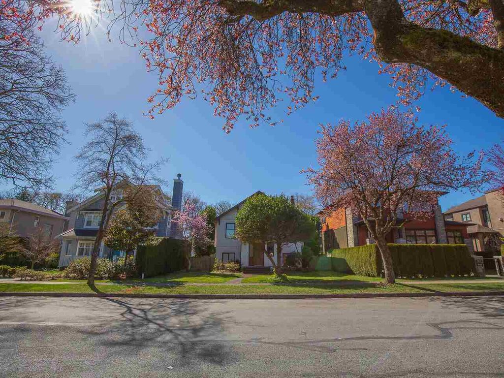 listing image 1100820438710904004