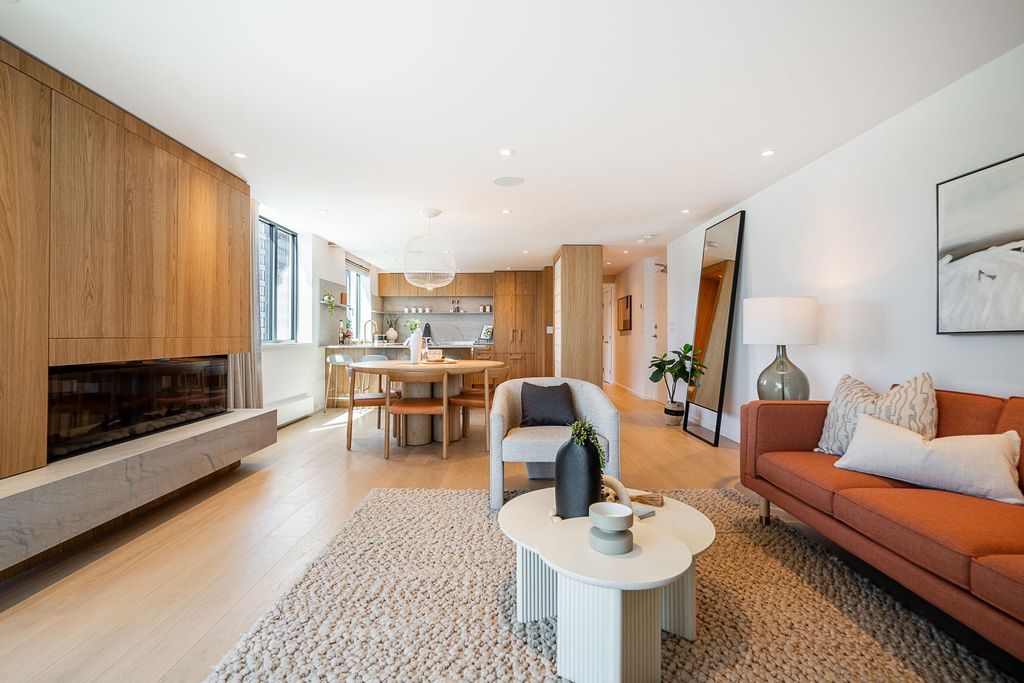 listing image 1102010326532780992