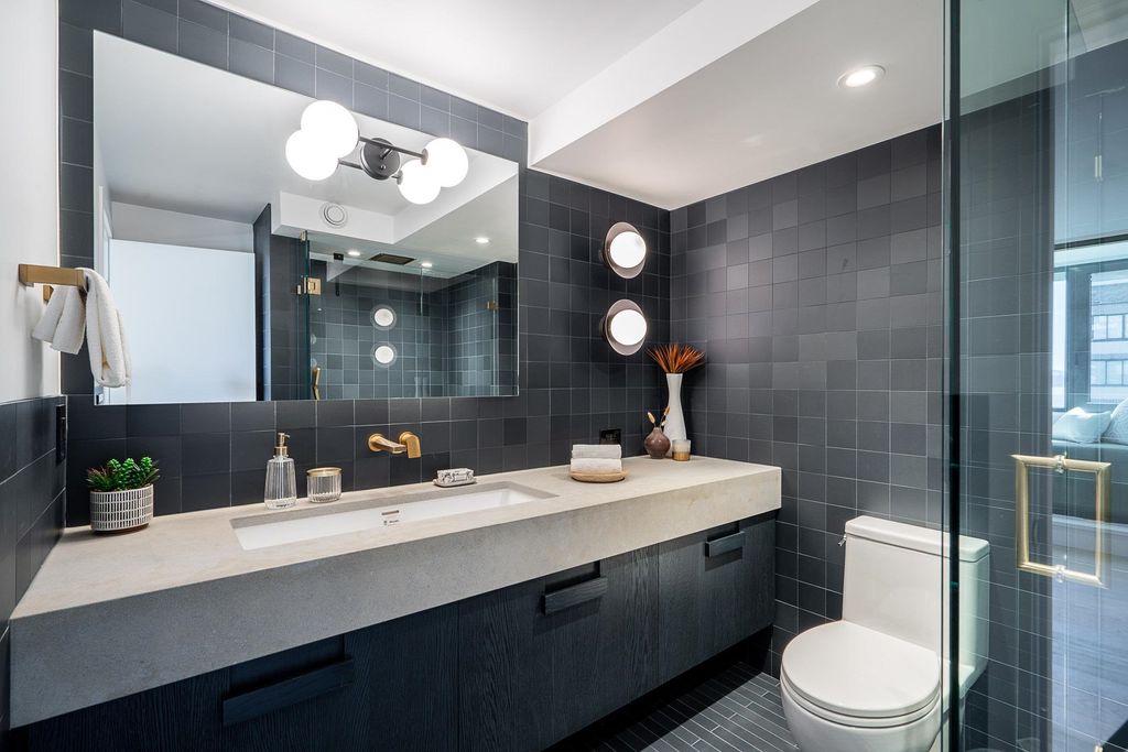 listing image 1107877194105555307