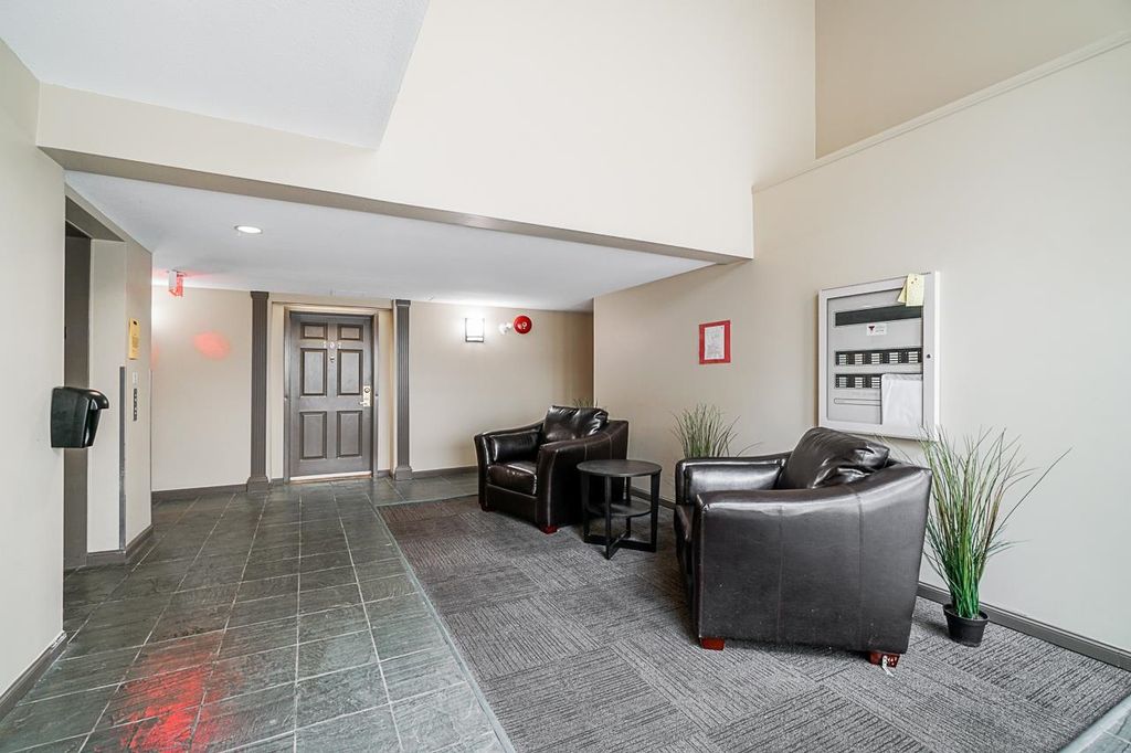 listing image 1100350018856112391