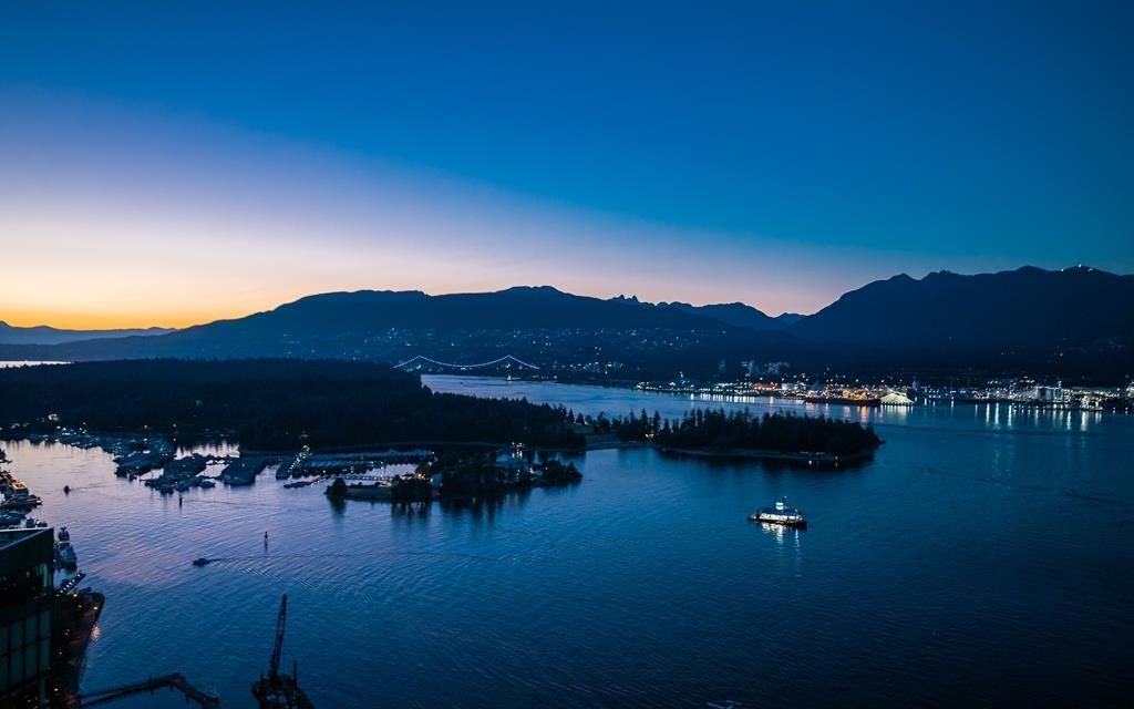 listing image 1100333001321433460