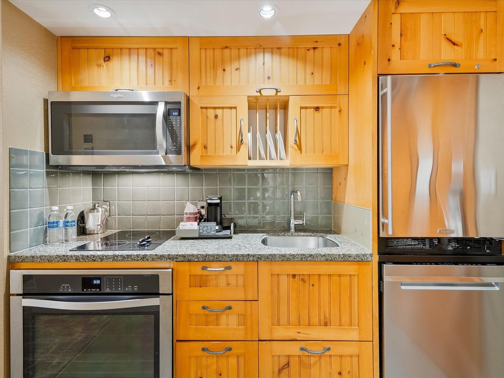 listing image 1109559500221748065