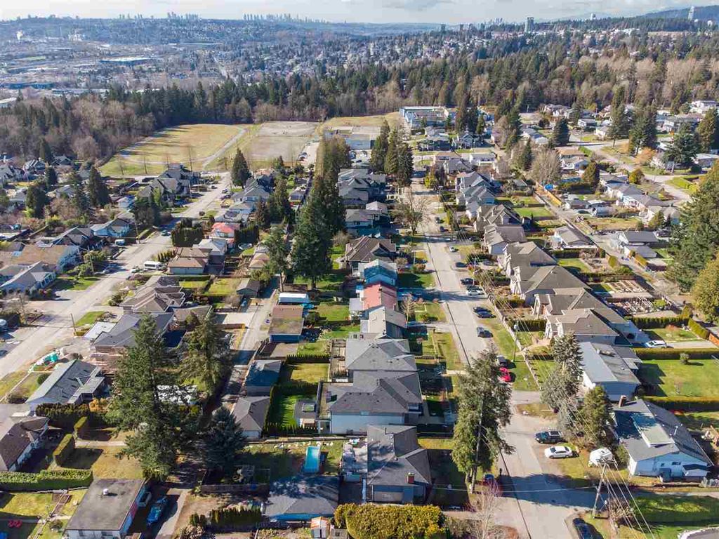 listing image 1109797609076547196